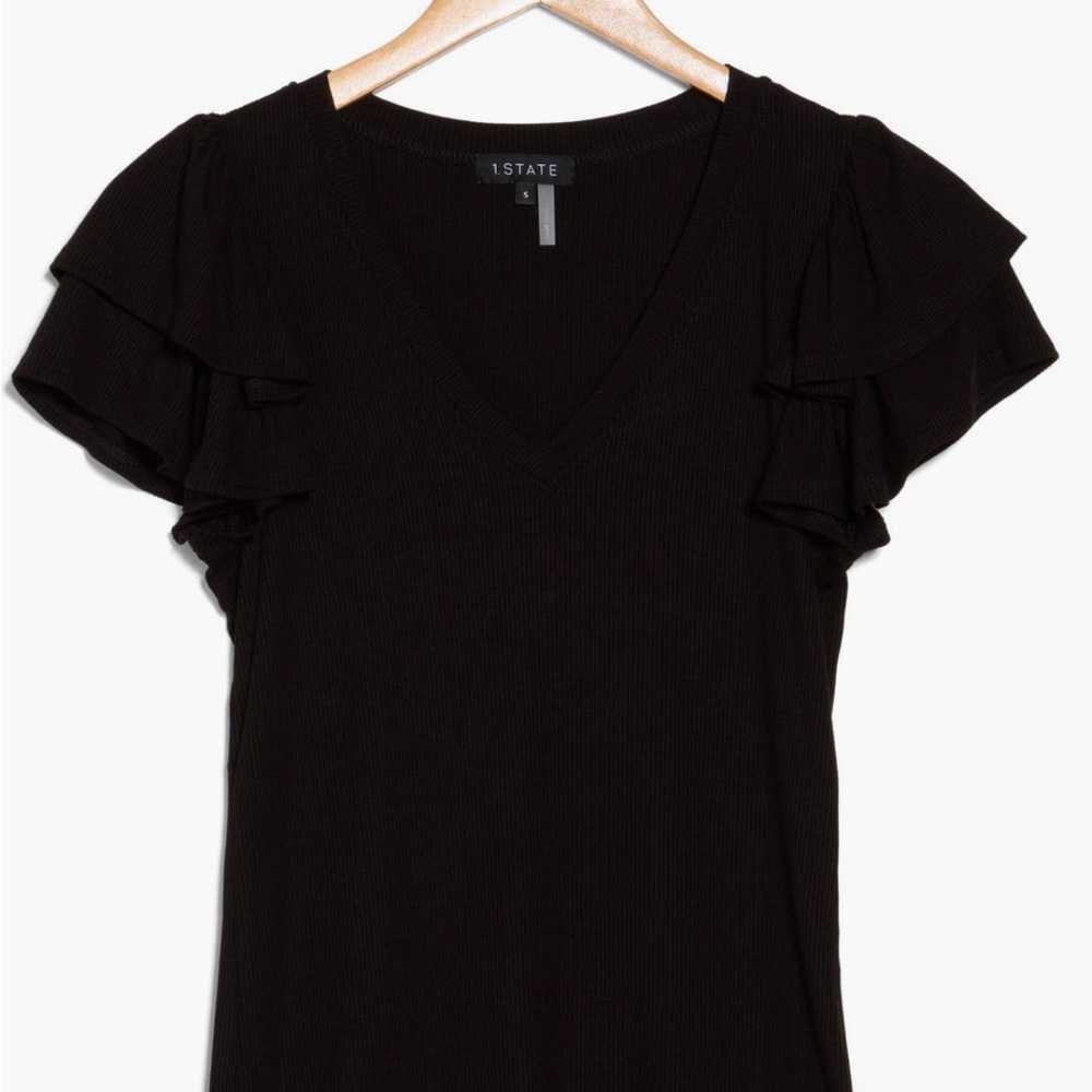 1.STATE Flutter Sleeve Rib Top - Picture 5 of 8